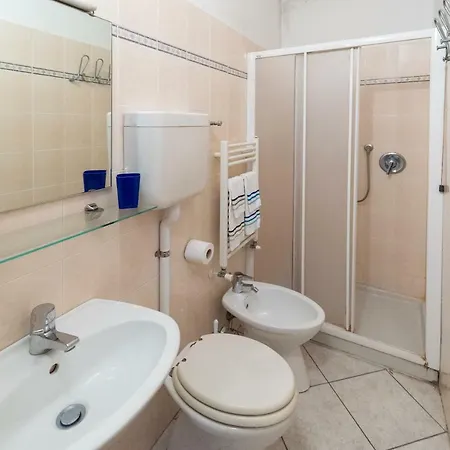 Apartment Nel Centro Del Borgo Finale Ligure
